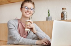 НМТ за границей будет проходить по киевскому времени