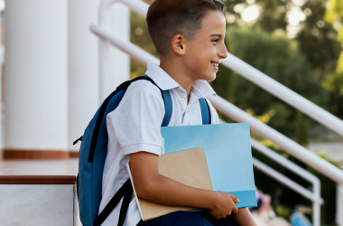 Большинство столичных школьников начнут обучение офлайн 