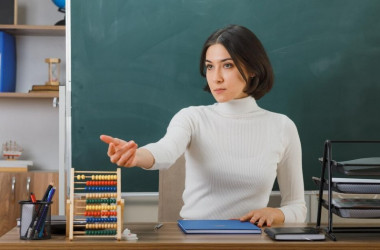 В школах начали работу «воспитатели безопасности» 