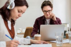 28 студентам назначили правительственную стипендию