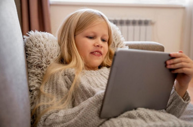 Первый мультфильм в Украине об онлайн безопасности детей 5-10 лет