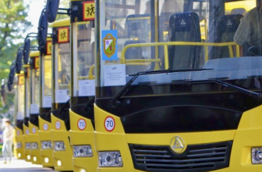 Украина получит 14 миллионов евро на школьные автобусы