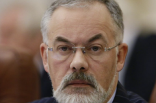 Экс-министру Табачнику сообщили о подозрении в госизмене 