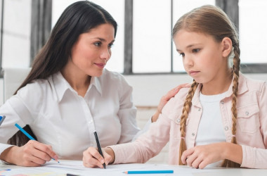 Как взрослые могут помочь детям пережить травму