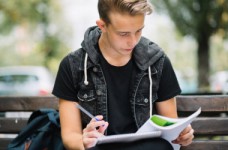 Начат перевод на бюджет отдельных категорий студентов 