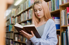 В ВР предлагают сделать иностранный язык предметом НМТ по выбору 