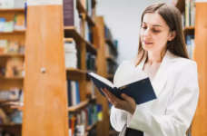 30 молодых ученых получат именные стипендии ВР