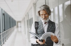 Нацфонд объявил конкурс научных проектов для восстановления