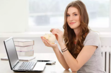 Победители языковых конкурсов получат стипендии 