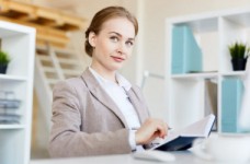 Ведение уроков директором не является совместительством