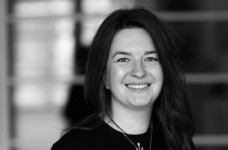 К. Шабат: руконтент – оружие, поражающее мозг ребенка