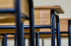 Школам рекомендовано перейти на дистанционное обучение   