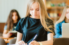 Выпускники в этом году освобождены от ДПА