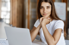 МОН рекомендует распространять английский в высшем образовании 