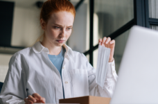 Выпускники-медики смогут сдать экзамены за границей