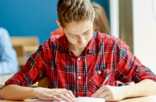 Образовательные потери в Украине могут составлять более одного года