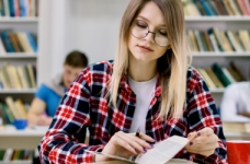 Большинство украинских студентов учатся по контракту 