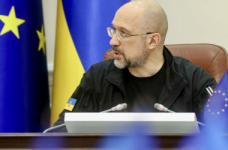 Шмыгаль: хотим, чтобы дети учились в безопасном пространстве