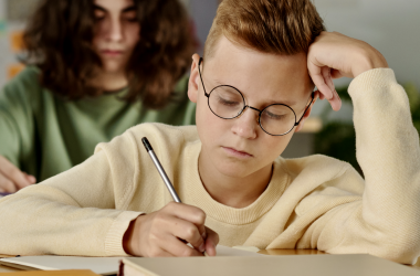 Столичные школы будут отдельно заниматься с выпускниками 