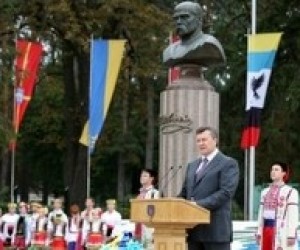 Только образованные люди способны модернизировать страну, - В.Янукович