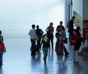 Студенты просят Президента отменить платные образовательные услуги