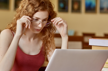 Участников НМТ просят внимательно относиться к сообщениям от УЦОКО