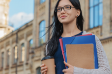 Количество иностранных студентов в Украине сократилось на треть  