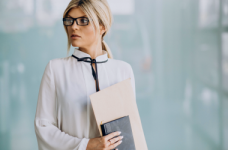 Работа педагогов в укрытиях возможна только при их переводе