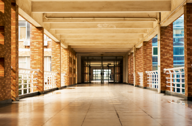 Укрытия разного типа имеют 68% учебных заведений