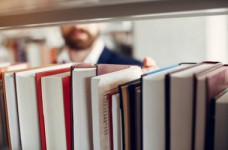 От НАЗЯВО требуют рассмотреть факты плагиата министра