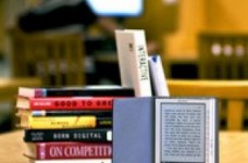 Электронный учебник: легко в рюкзаке, пусто в кошельке?