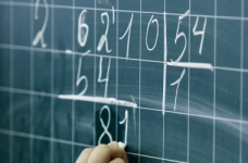 Задания НМТ по математике вызвали трудности у выпускников 