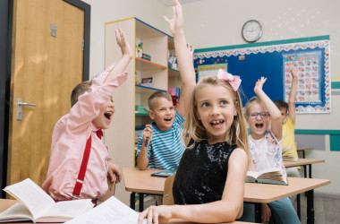 Хорошие школы не только в столице: чем выгодна реформа для общин?