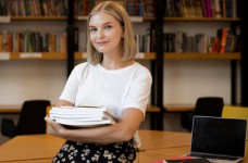 Учителям продлили срок подачи заявлений об аттестации 