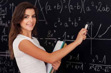 Меньше половины учителей математики преодолели порог ЗНО