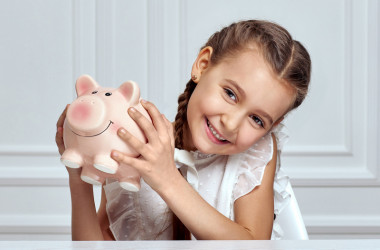 Знакомство с деньгами: задания для младших школьников