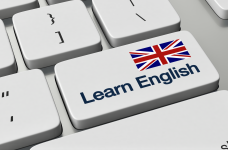 Нужно ли обязательно изучать английский язык с детства?