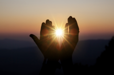 В Украине предлагают законодательно признать эзотерическое образование