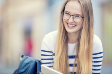 Почти две трети подростков планируют получать высшее образование 