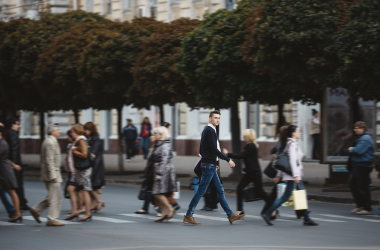 В обществе растет критика органов власти