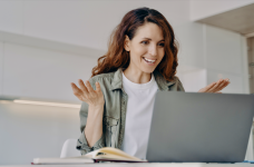 Стартовала регистрация на премию для учителей «Ранкові зорі»