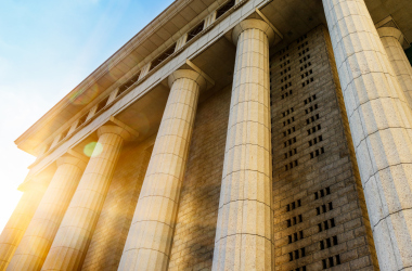 Стоит ли объединять отраслевые вузы в многоотраслевые университеты?