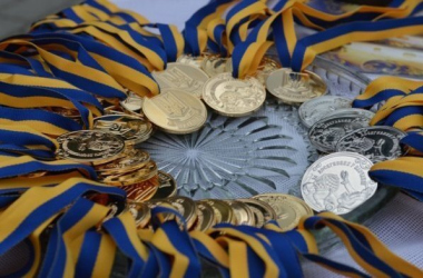 Золотая или серебряная медали не дают преимуществ при поступлении в вузы