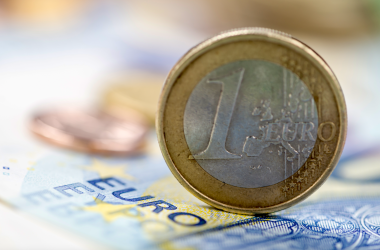 В правительстве ожидают деньги от доноров на выплаты госбюджета