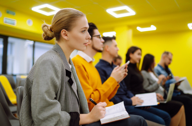 Вузы приглашают начать преподавание курса об антикоррупции