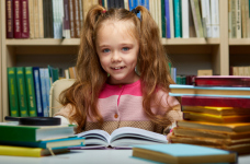 За средства партнеров напечатано более полумиллиона учебников