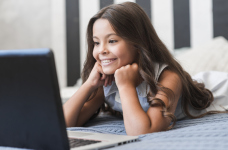 Игровой ноутбук для школьника: 5 причин – «за» и 3 – «против»