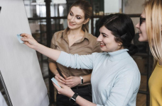 Педагогов Киевщины и Львовщины приглашают на «Освітнє коло»