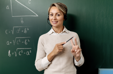 Почему выпускники педагогических вузов не идут работать в школу?