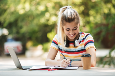 Абитуриенты могут изменить место прохождения НМТ до 15 апреля